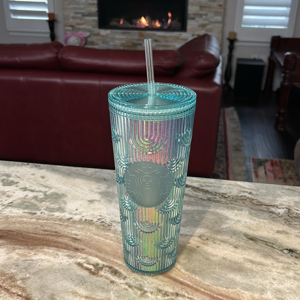 NEW ~ STARBUCKS IRIDESCENT MERMAID VENTI 24 oz TUMBLER - Picture 1 of 8